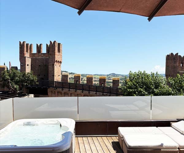 Jacuzzi
