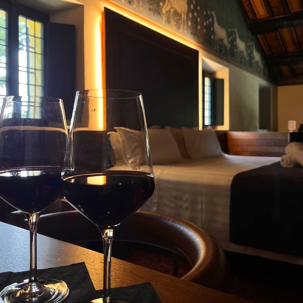 FUGA ROMANTICA - 2 Notti Spa, Massaggio e Cena